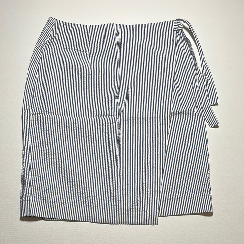 Brooks Brothers Red Fleece Seersucker Striped Wrap Skirt - Size 6
